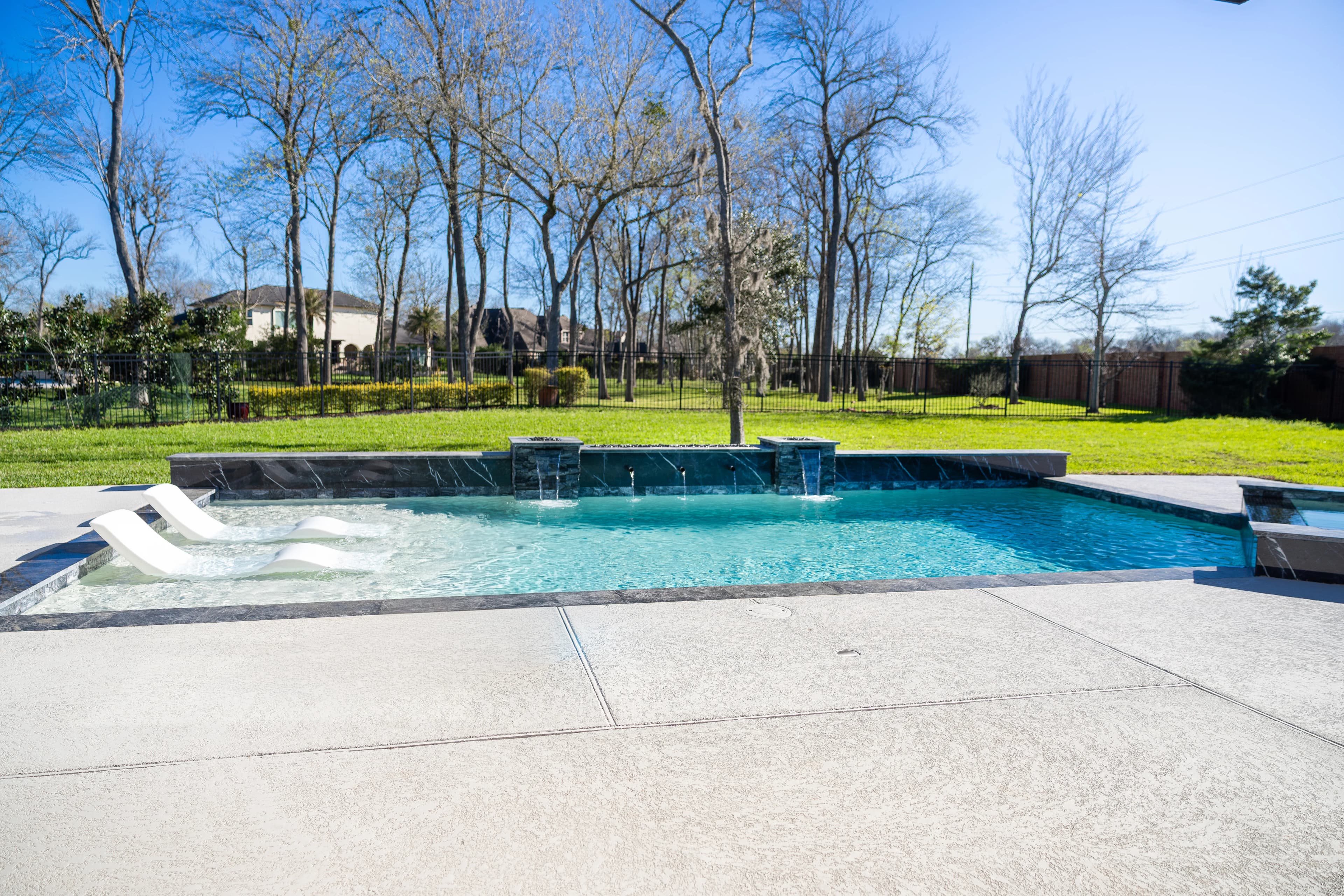Start your custom pool project in Missouri City, TX
